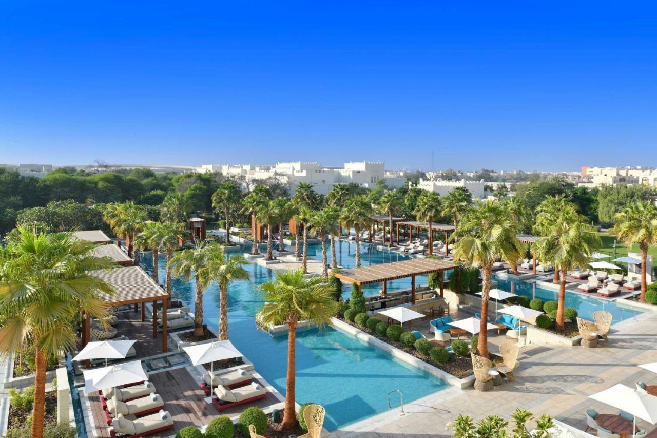 Al Messila, A Luxury Collection Resort & Spa, Doha Kültér fotó The resort's pool area